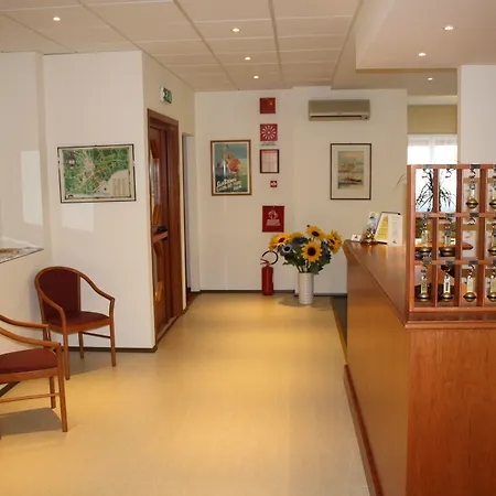 索勒马雷酒店 3* 圣雷默