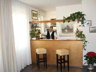 索勒马雷酒店 酒店 圣雷默